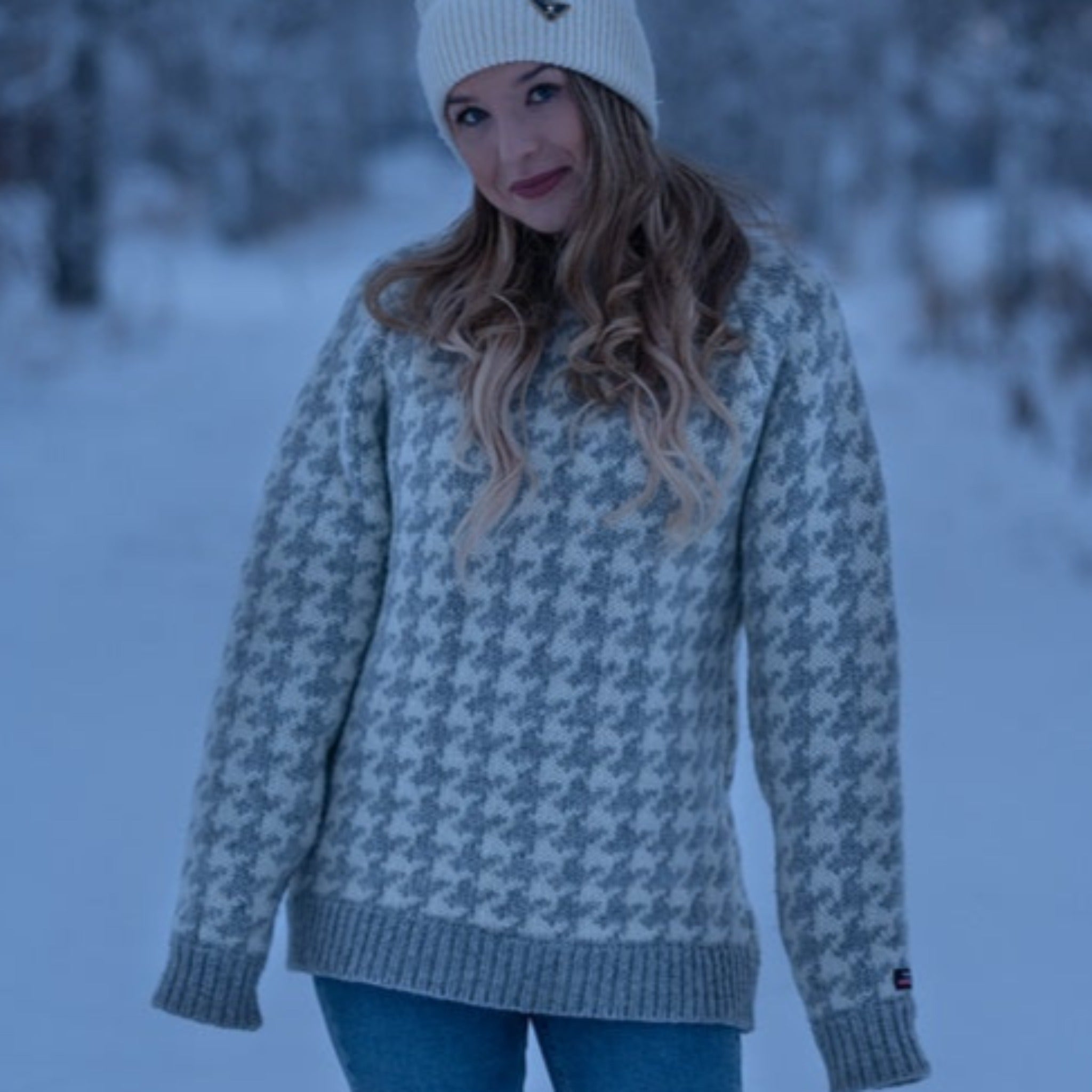 Houndstooth 100% Wool Jumper Crew Neck – Nordic Chill