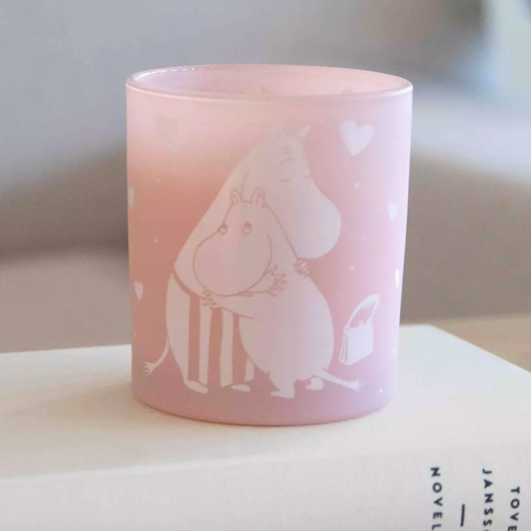 Moomin Love Candle 40h (10245482545439)