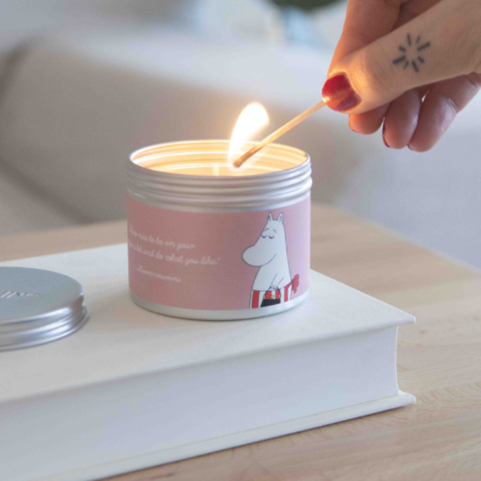 Moomin Moominmamma Candle 20h (10247146012959)