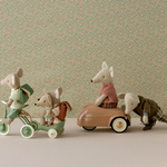 Maileg Tricycle Trailer Mouse Green (9202580881695)