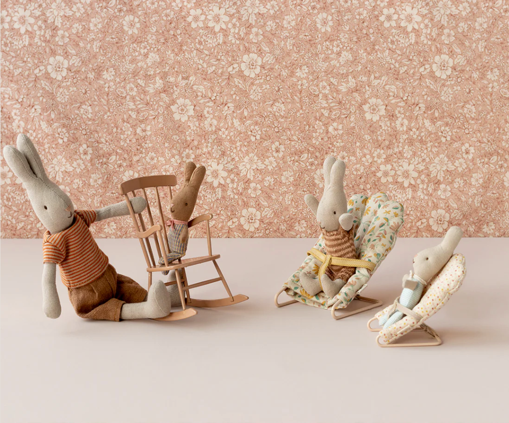 Maileg Babysitter MY 2024 (9203631030559)