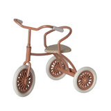 Maileg Abri à Tricycle Mouse Coral 2024 (9202588320031)