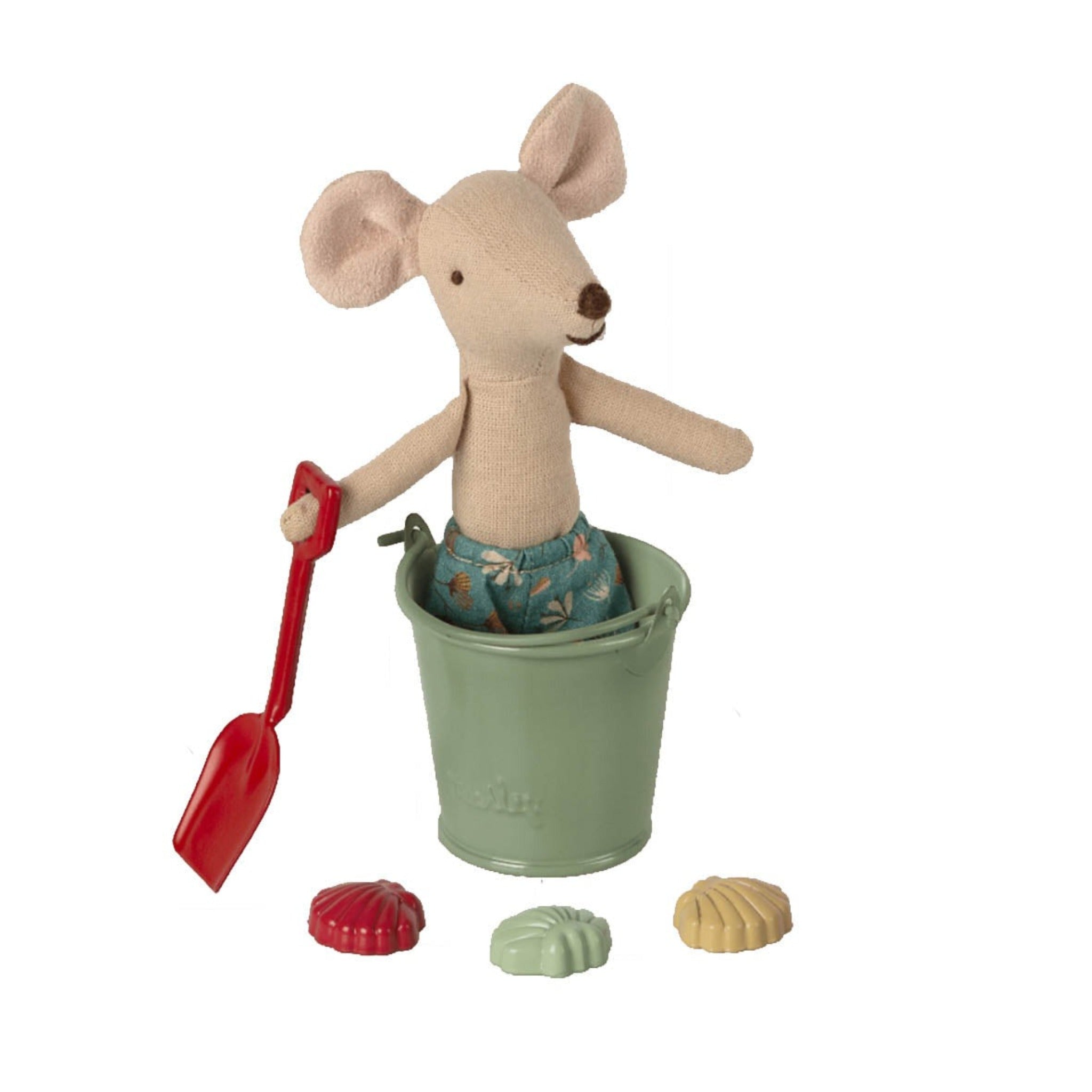 Maileg Beach Set Shovel Bucket & Shells (6612881899585)