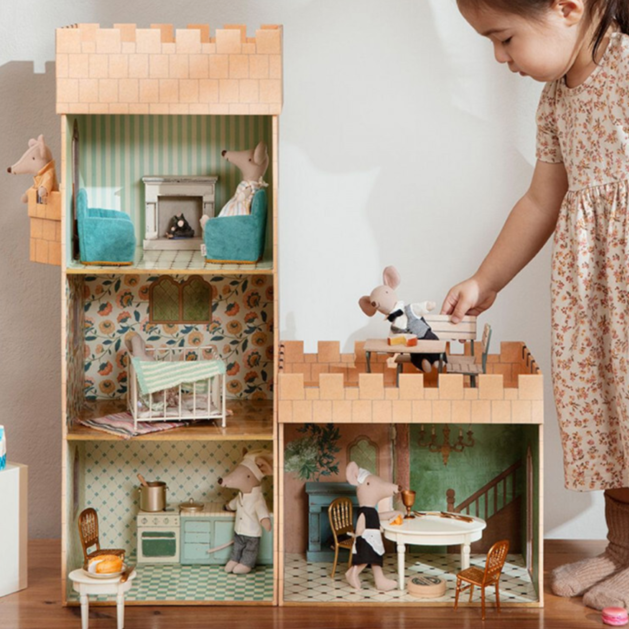 Maileg Miniature Fireplace, Off-White (6797656195137)