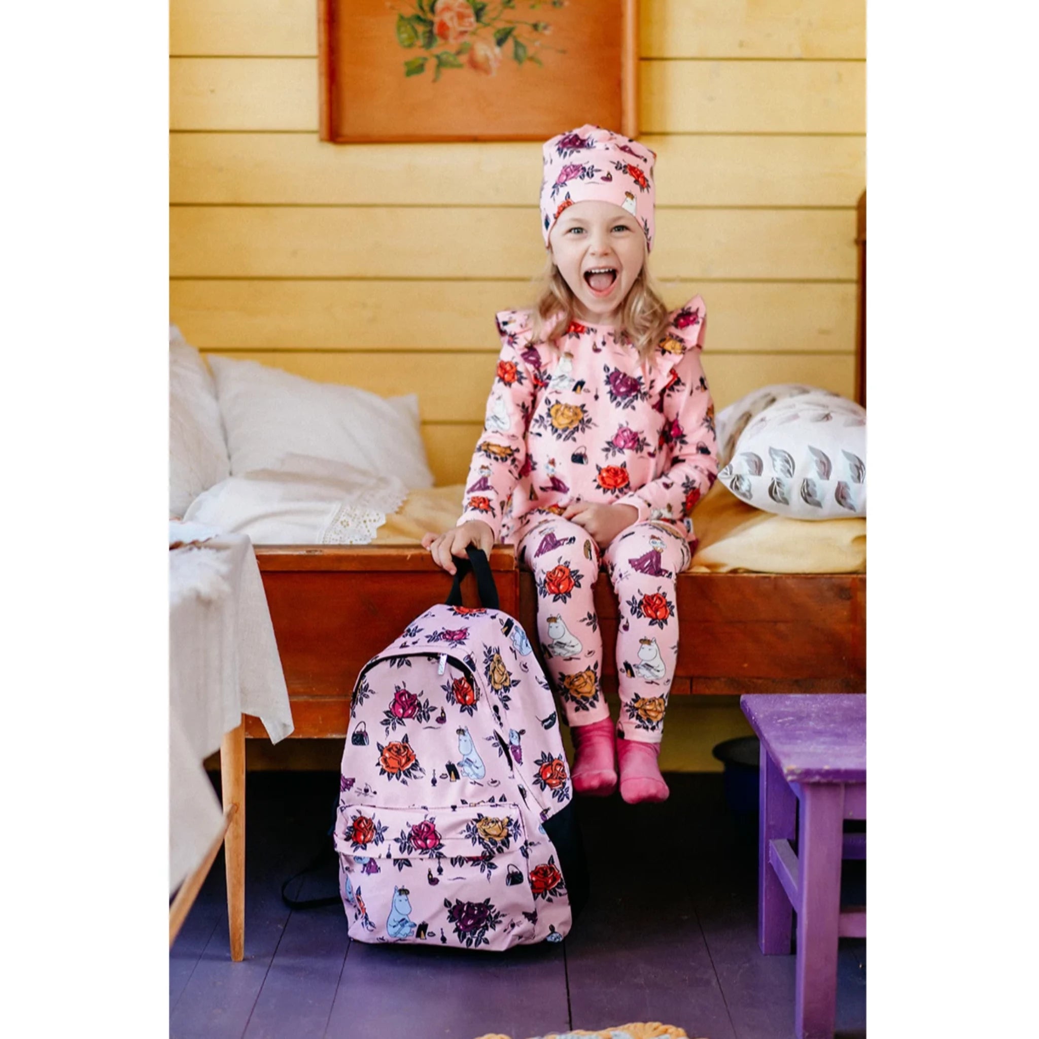 Moomin Beanie, Roses (8910392066335)