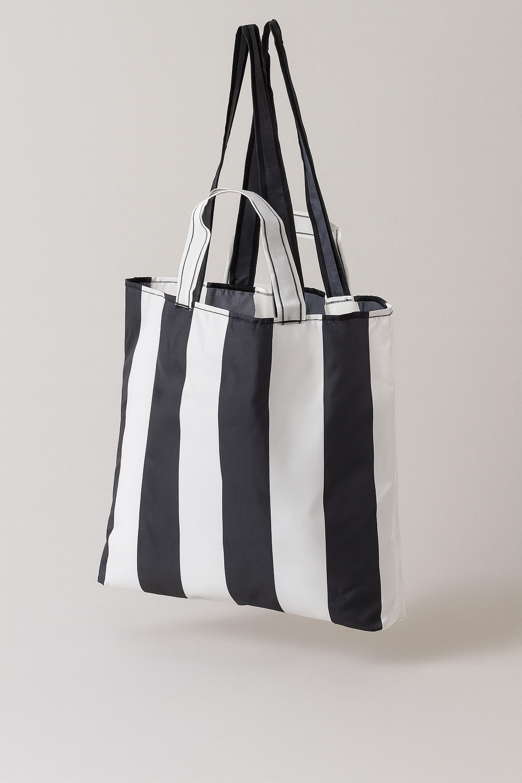 Ikea Skynke Folding Shopping Bag, Black-White (4576135446593)