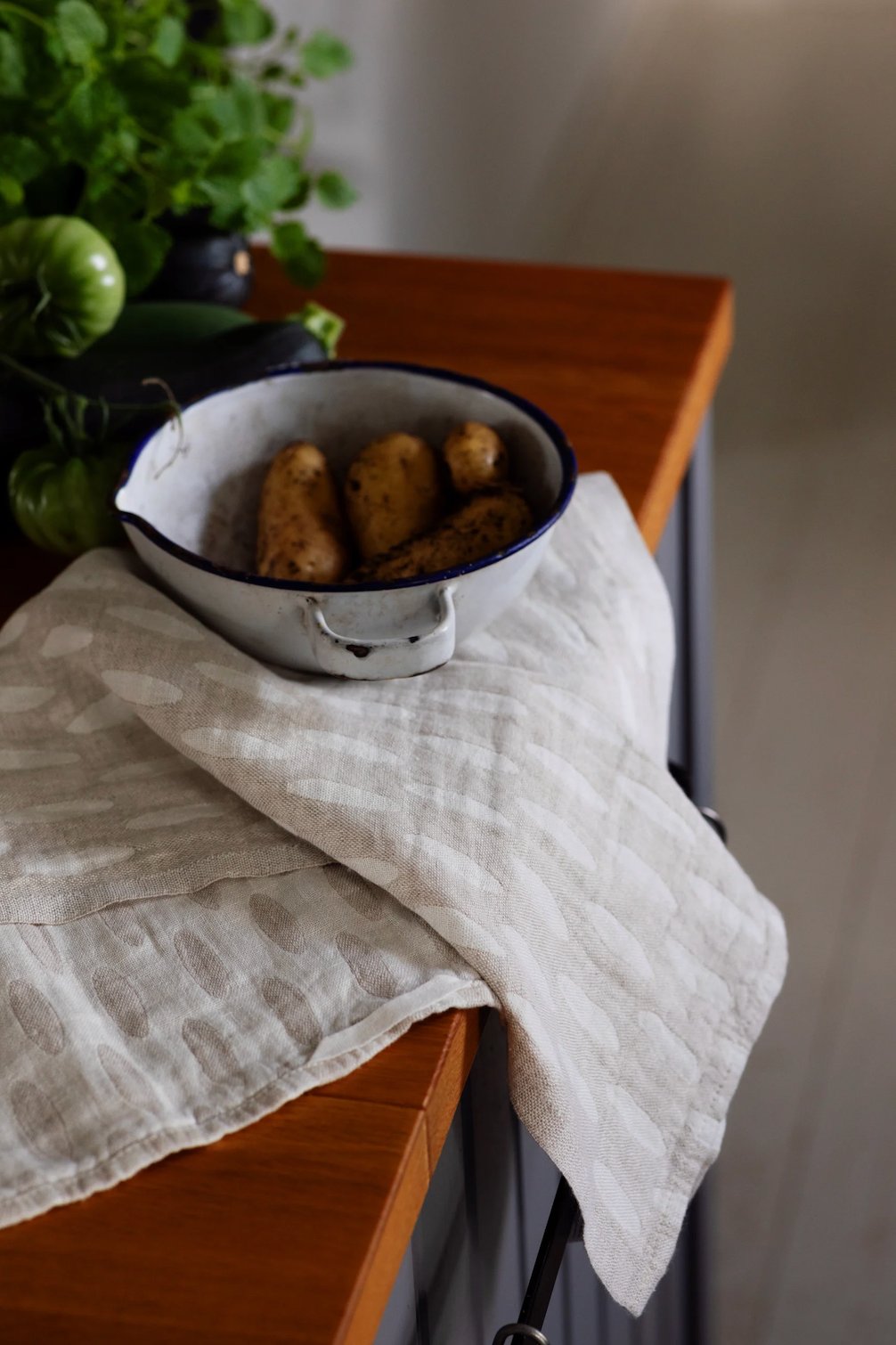 Helmi Pearl Washed Linen Tea Towel, White-Linen, 48x70cm (10224918200607)