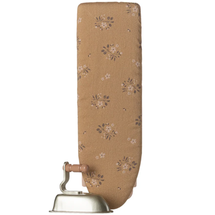 Maileg Iron And Ironing Board Miniature Powder (10272692142367)