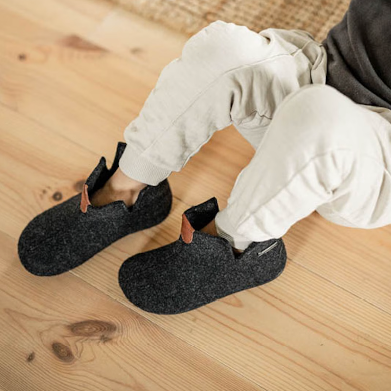 Uddebo Wool Blend Childrens Slipper, Asphalt (10227213762847)