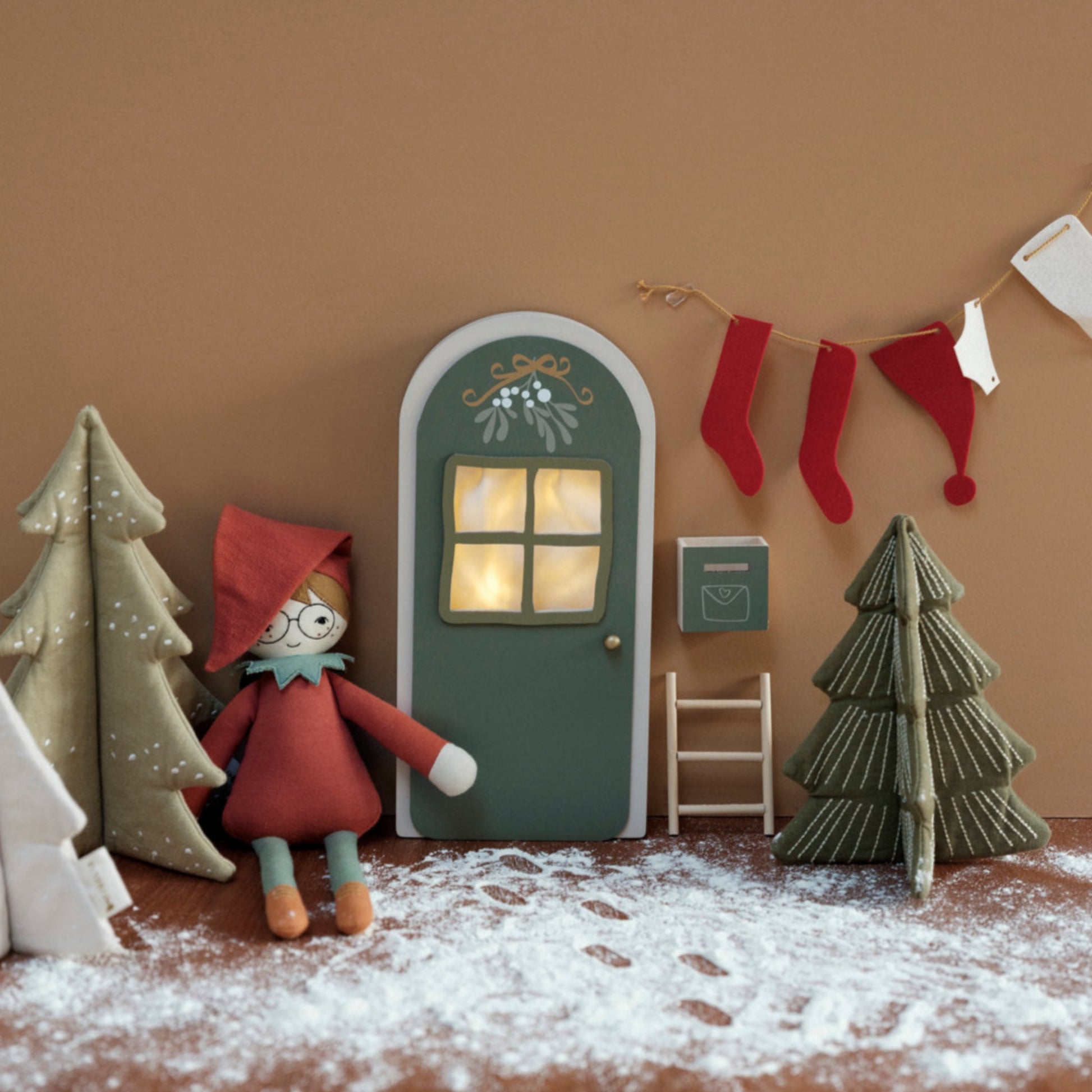 Fabelab Christmas Elf Doll, Hugo, 30cm (8745893003551)