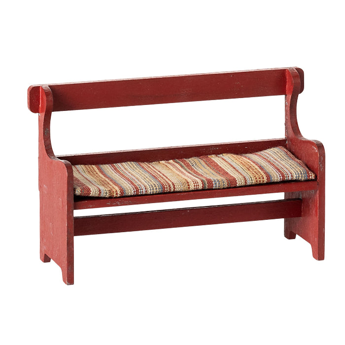 Maileg Bench Mouse, Red ETA November 2024 (9378024980767)