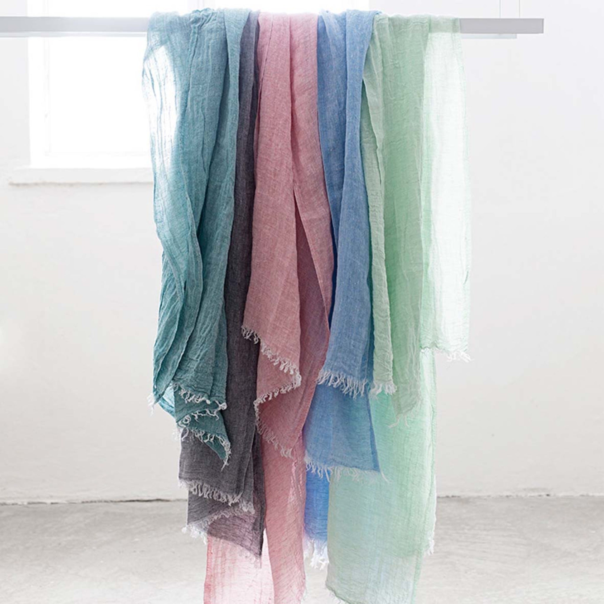 Hug Halaus Washed Linen Scarf 70x200cm (1902622277697)