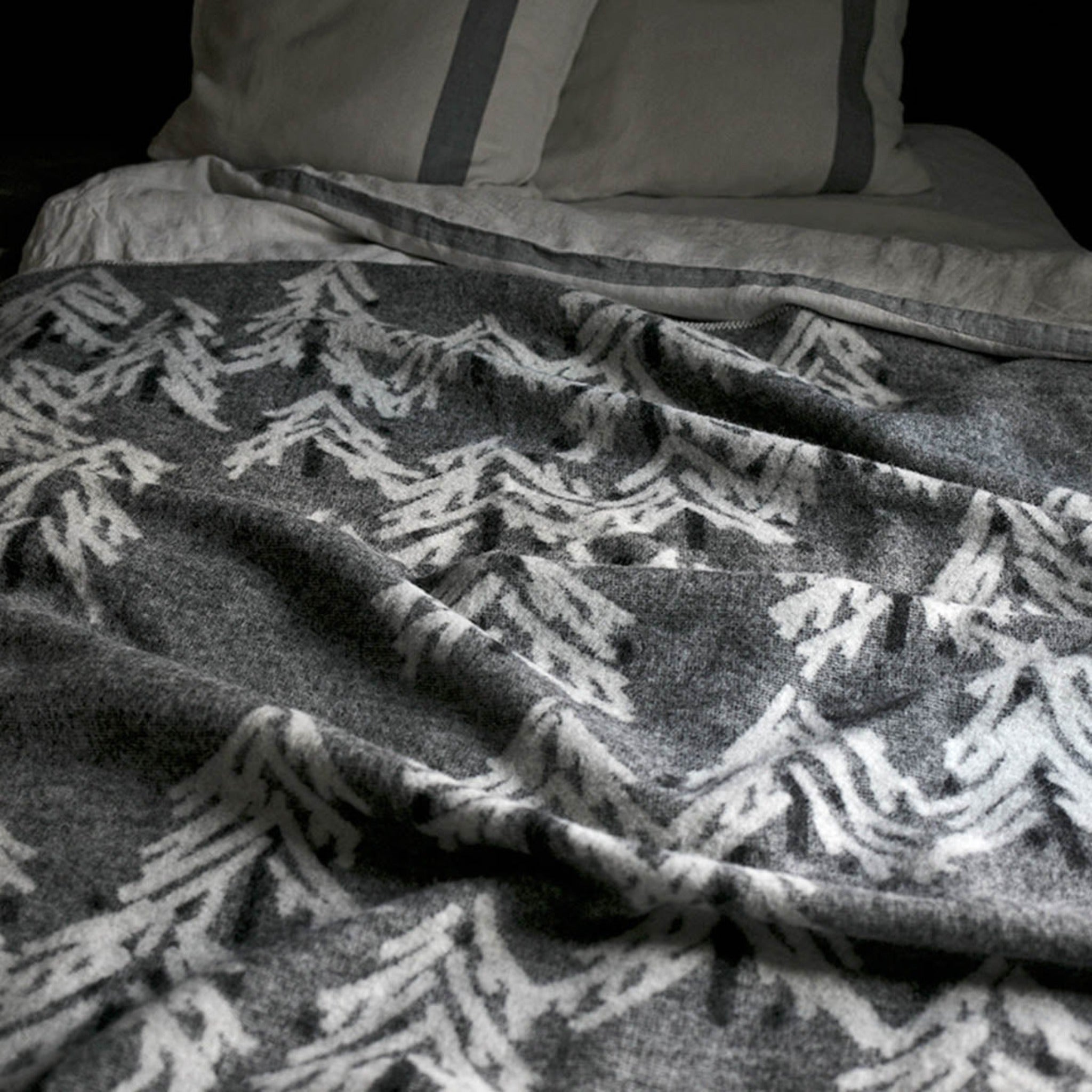Spruce Kuusi Wool Blanket 130x200cm, Grey-White (4429661831233)