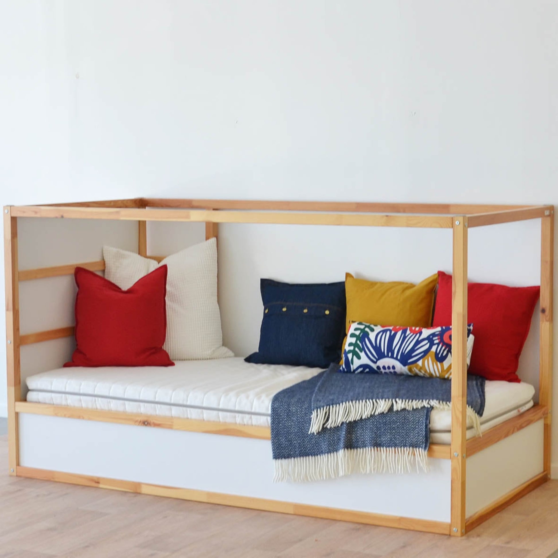 IKEA Kura Reversible Bed 90x200cm (4247882203201)