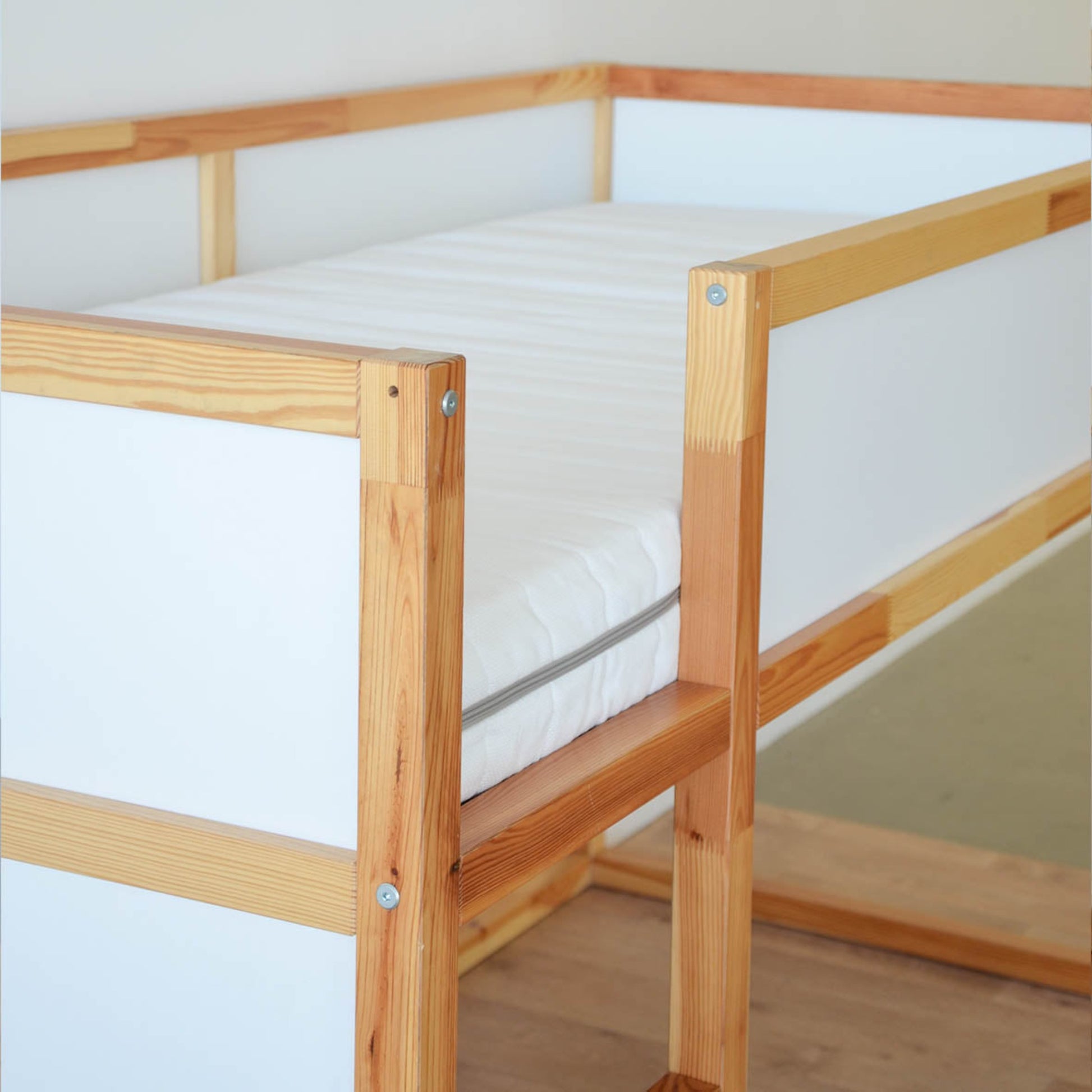 IKEA Kura Reversible Bed 90x200cm (4247882203201)