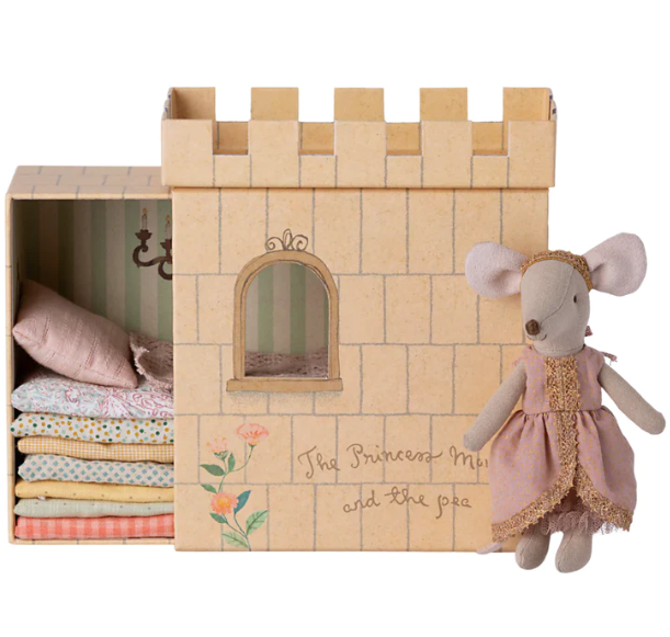 Maileg Princess Mouse and The Pea 2023 (8130666234143)